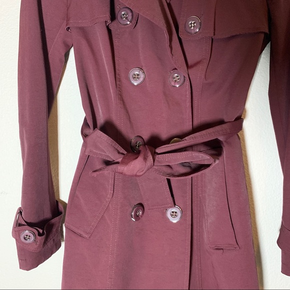 New York & company maroon trench - Picture 4 of 4